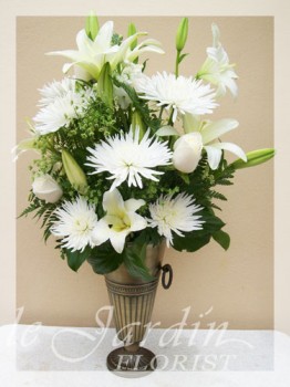 Mont-Blanc Funeral / Sympathy Flower Arrangement | Le Jardin Florist